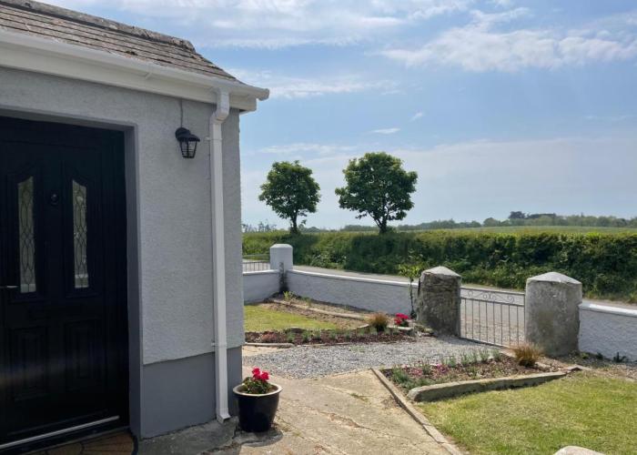 Midsummer cottage