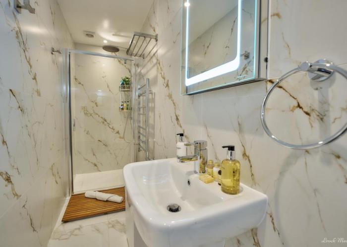 Luxury Studio in Wembley