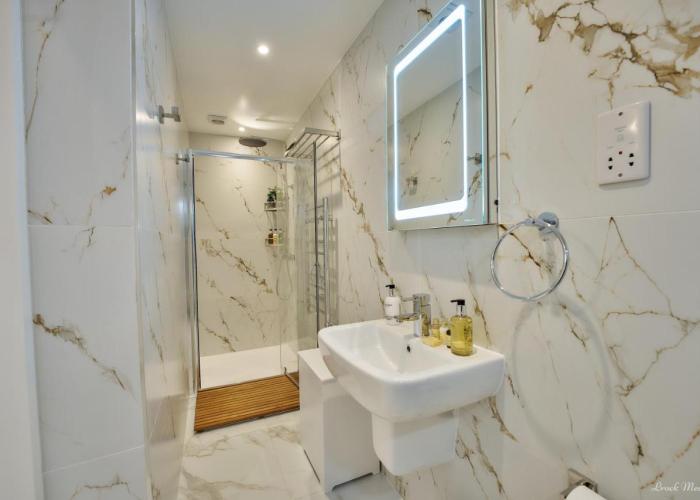 Luxury Studio in Wembley