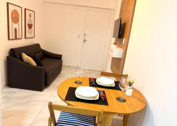 Quarto-Sala 550 mts Praia Camburi e Próximo Universidade UFES