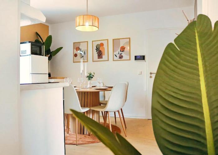 Lunaria Living I VW Tor 17 - Gemütlich - Home Office - Zentral - Parkplatz