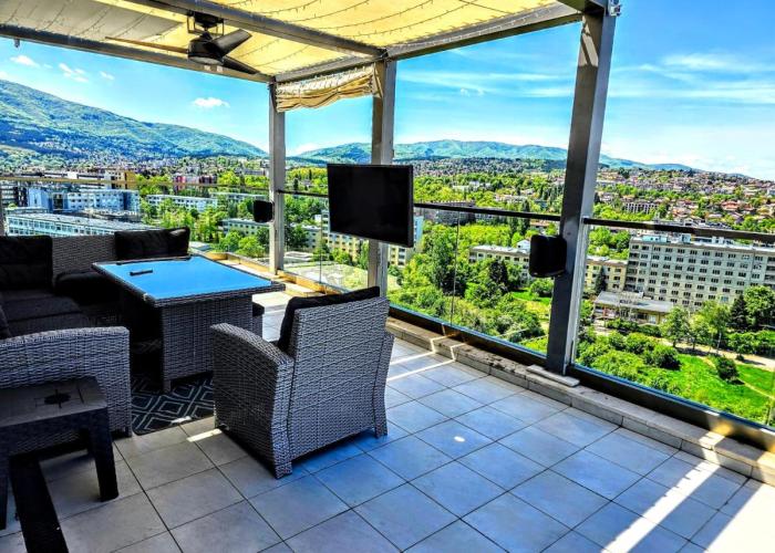 Sofia View - By Metro, Kids room, Sky Lounge Terrace, 2-Car Garage, Playground, BBQ, 24h Security