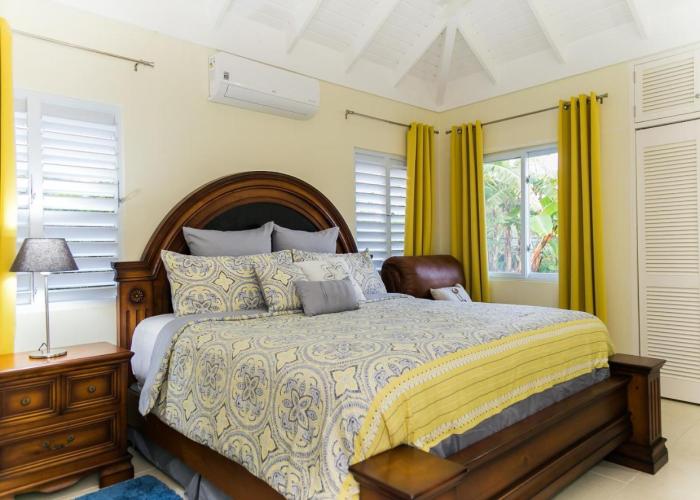 Tropical 3 Bedroom Villa - Ocho Rios