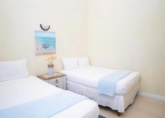 Tropical 3 Bedroom Villa - Ocho Rios