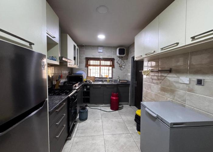 Macdestly Apartment