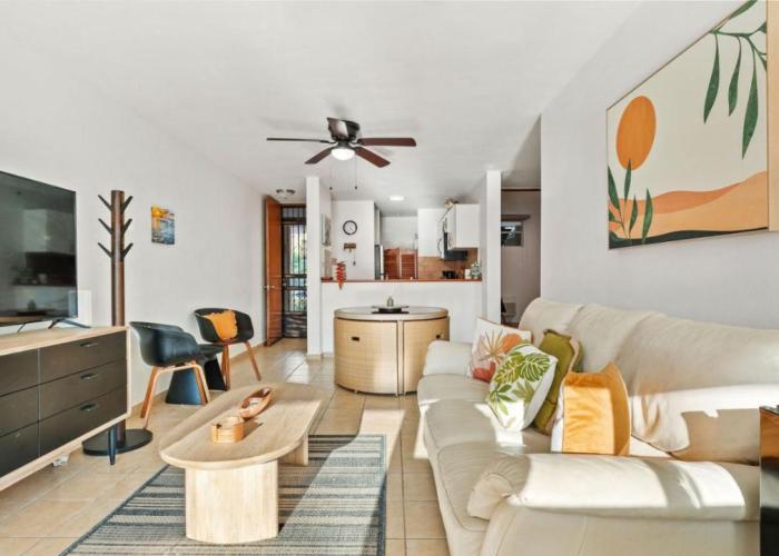Beach access apartment at Bahia Serena 104