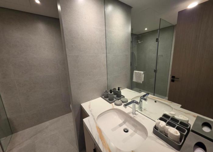 Elegant 1BR with Balcony PearlHouse Luxury Living!