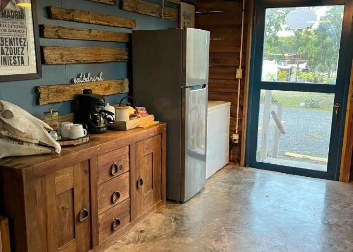 Rustic cabin in the heart of the fields of Pitahaya