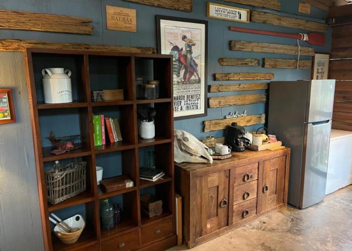 Rustic cabin in the heart of the fields of Pitahaya