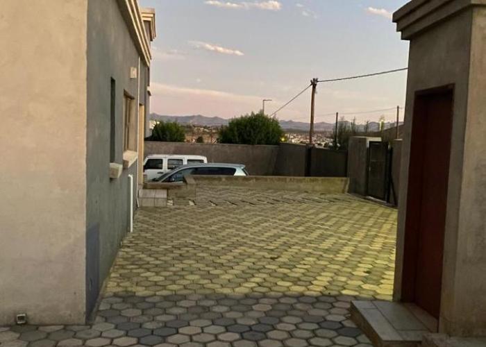 Nkhahle's house