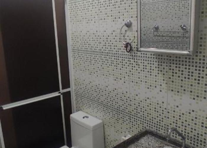 Casa com 5 cômodos, 1 quarto pronto para aluguel de temporada em Taboão da Serra