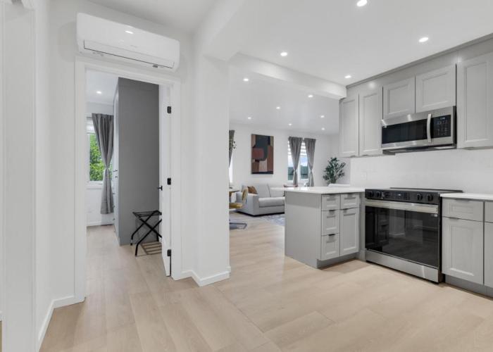 Le Victoria Midtown Mtl