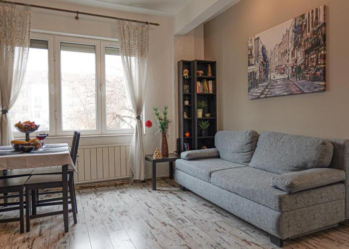Urban Loft - Metro Access