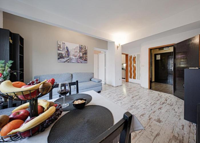 Urban Loft - Metro Access