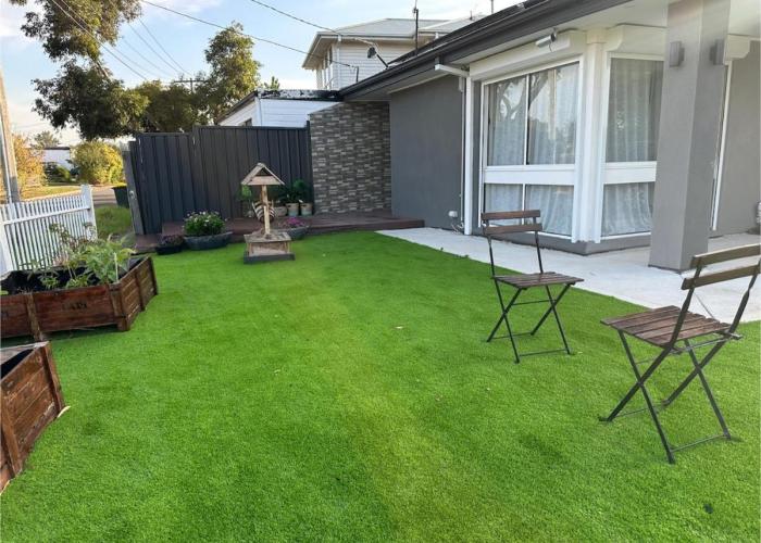 Cozy Modern Werribee house with all Amenities