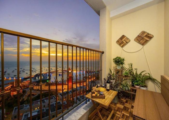 SenSea Hillside Apartment - Sunset Town