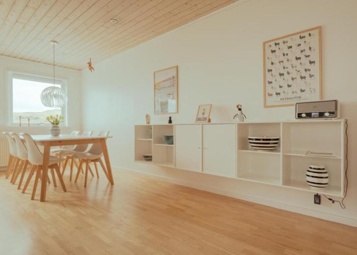 Apartment with Balcony and Ocean View - Tórshavn
