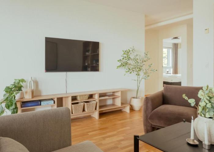 3 BR Apartment with Balcony, Sea View and Parking