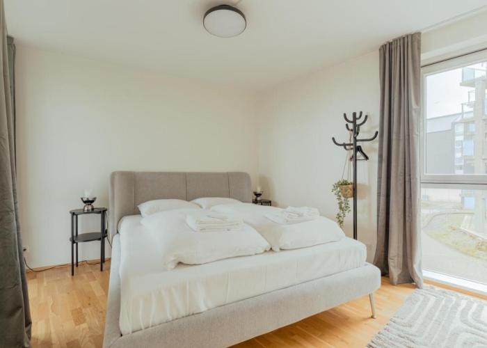 3 BR Apartment with Balcony, Sea View and Parking