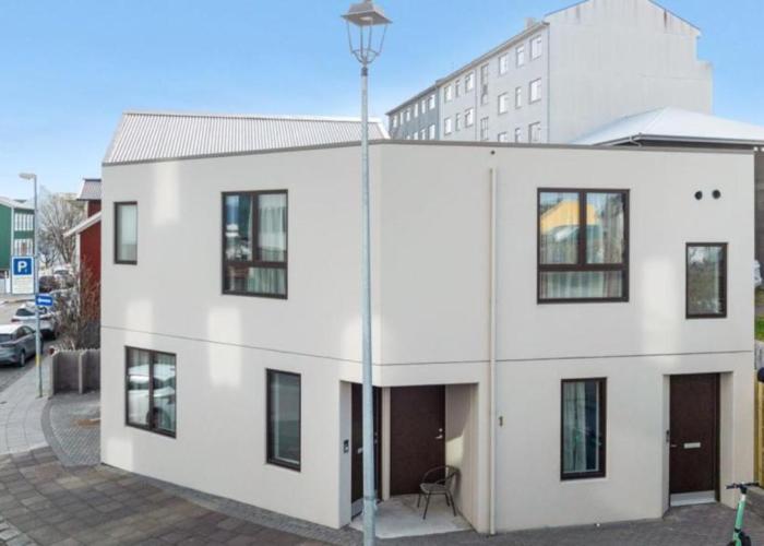 Reykjavik Luxury Hotel Apartments KARTULI