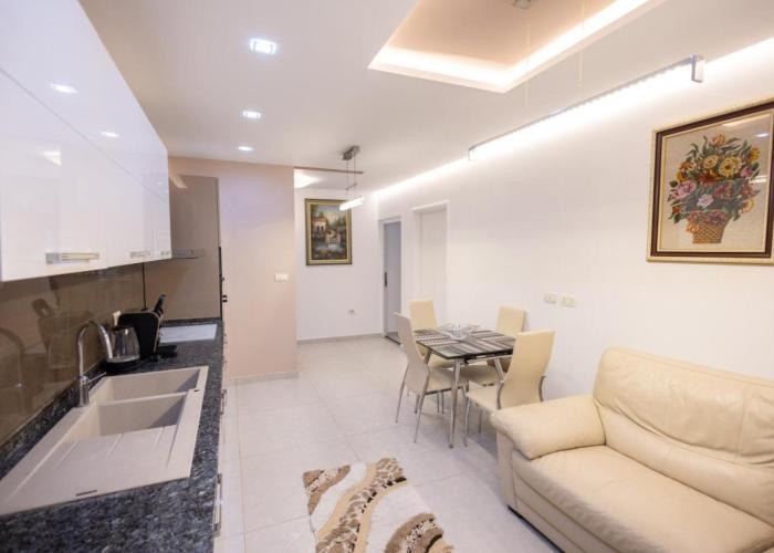 Apartment KLER-Elegant Stay Ali Demi
