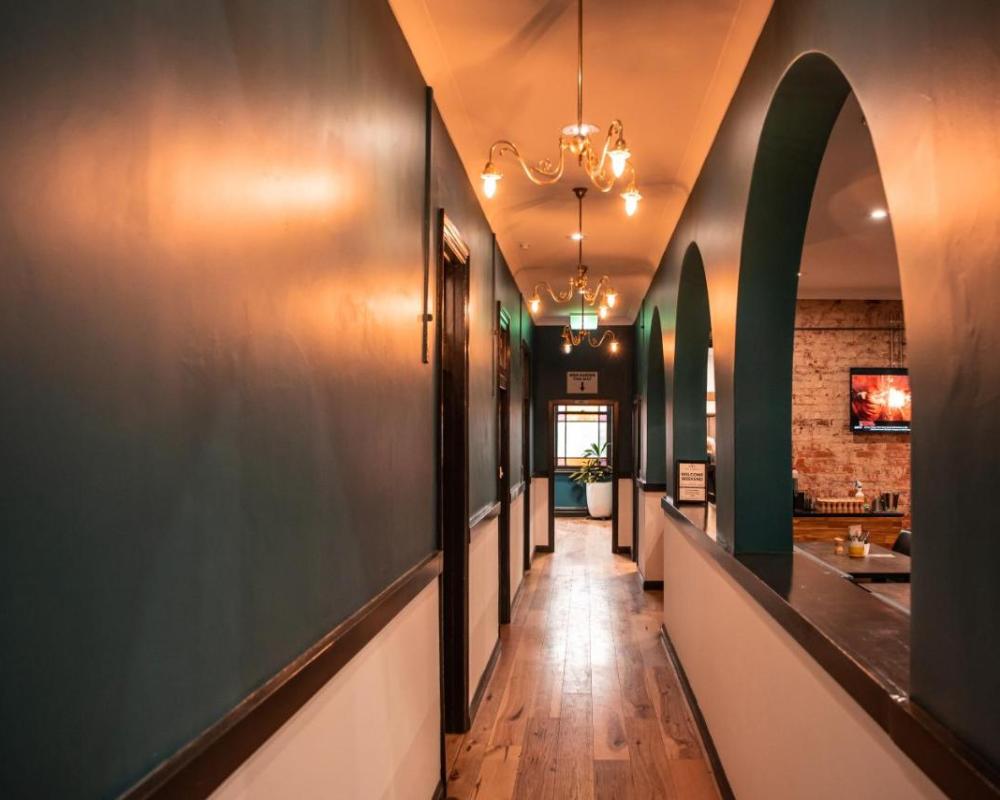 фото Terminus Hotel Yarrawonga