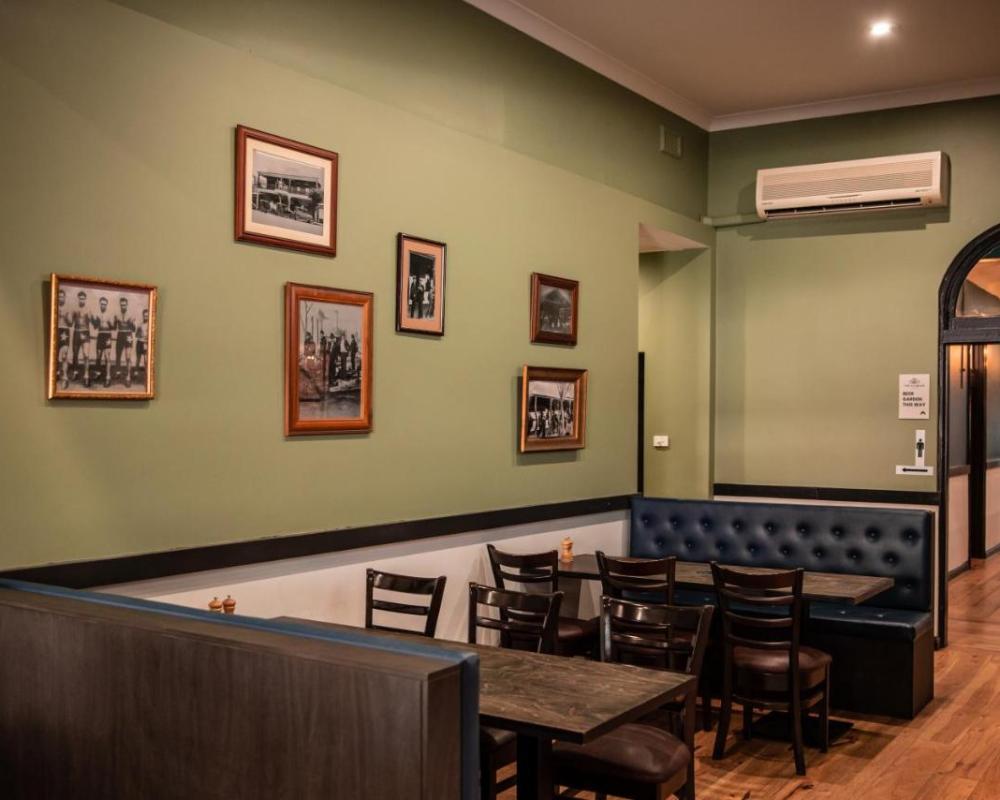 фото Terminus Hotel Yarrawonga