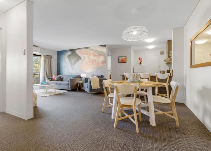Stylish 2-Bedroom Apartment in the Heart of Perth