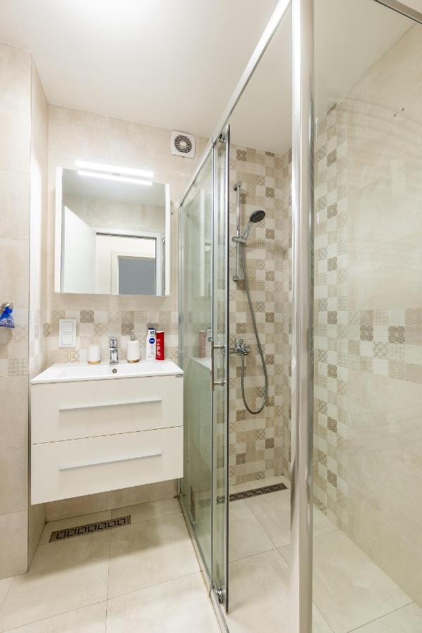 фото Asparuh 3BR Finest
