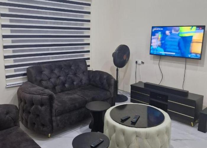 Zendi Media Service Apartment