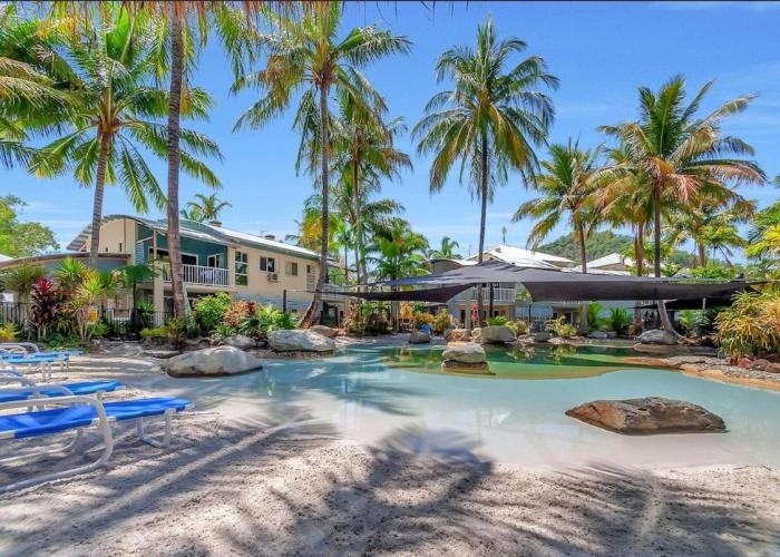 Trinity Escape - Marlin Cove Resort - Trinity Beach