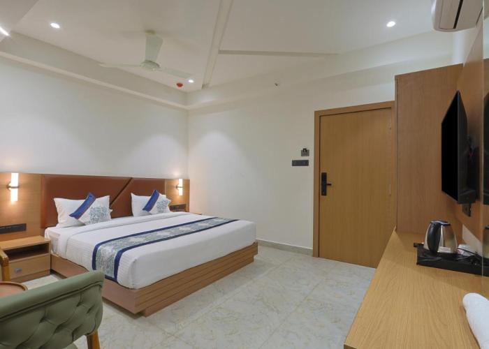 Hotel sunshine inn somnath