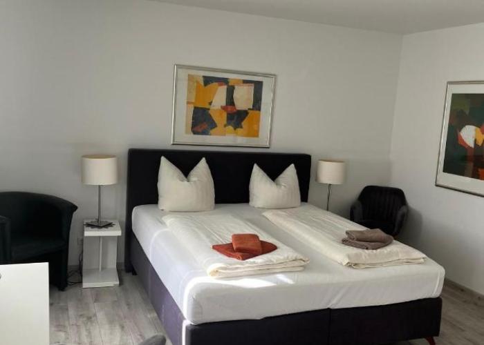 Hotel Link
