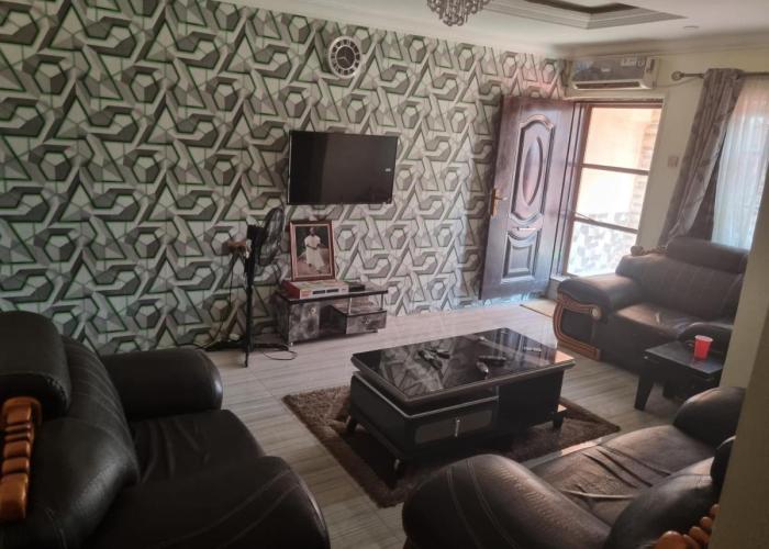 Luxury & Secured 3 Bedroom House with 24 Hours Solar Light