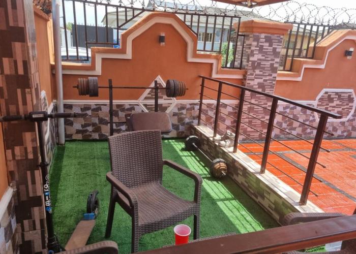 Luxury & Secured 3 Bedroom House with 24 Hours Solar Light