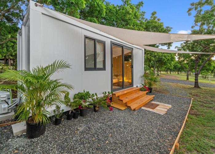 Las Palmas Cottage - Serene Eco Retreat