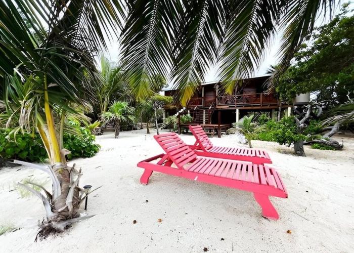 Castaway Blue Hole Long Caye