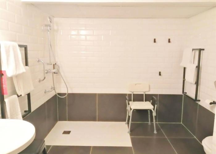 ibis Poitiers Sud