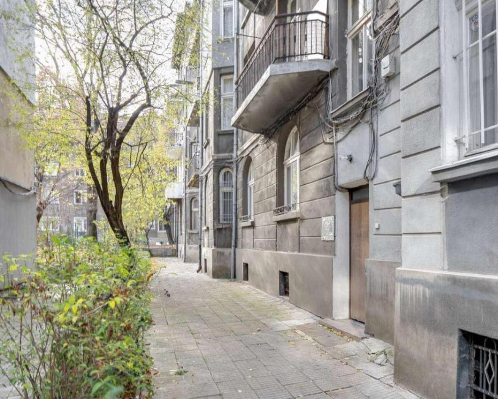 фото Classic Charm - 2BD central Apartment by FlatManager