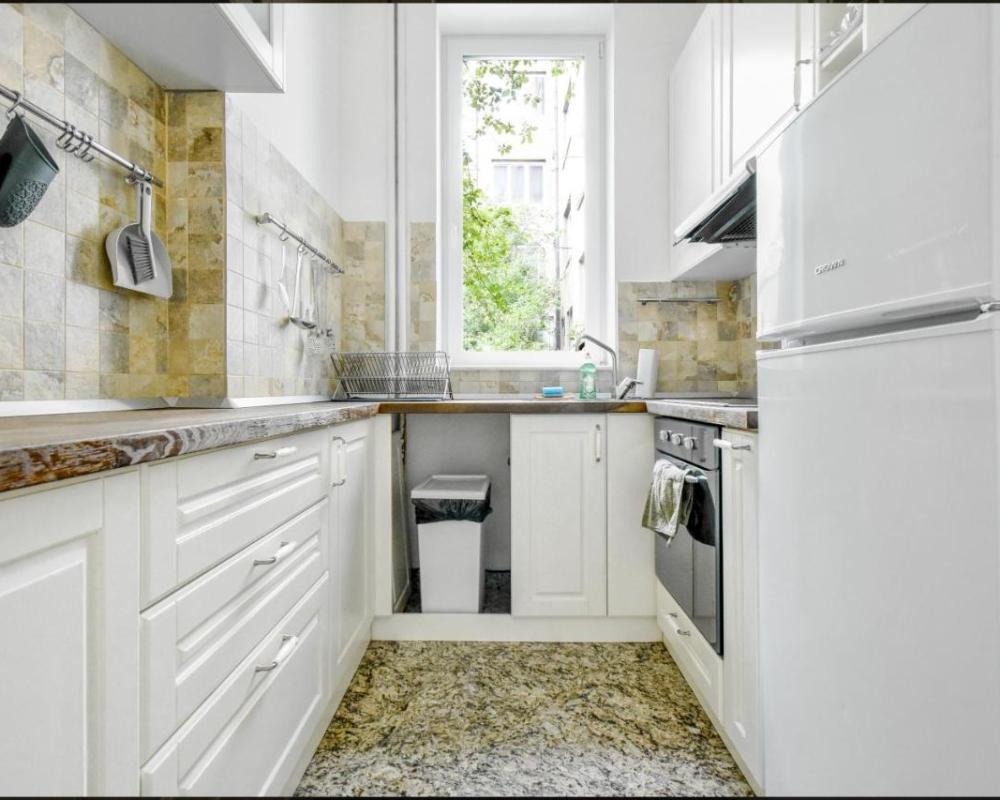 фото Classic Charm - 2BD central Apartment by FlatManager