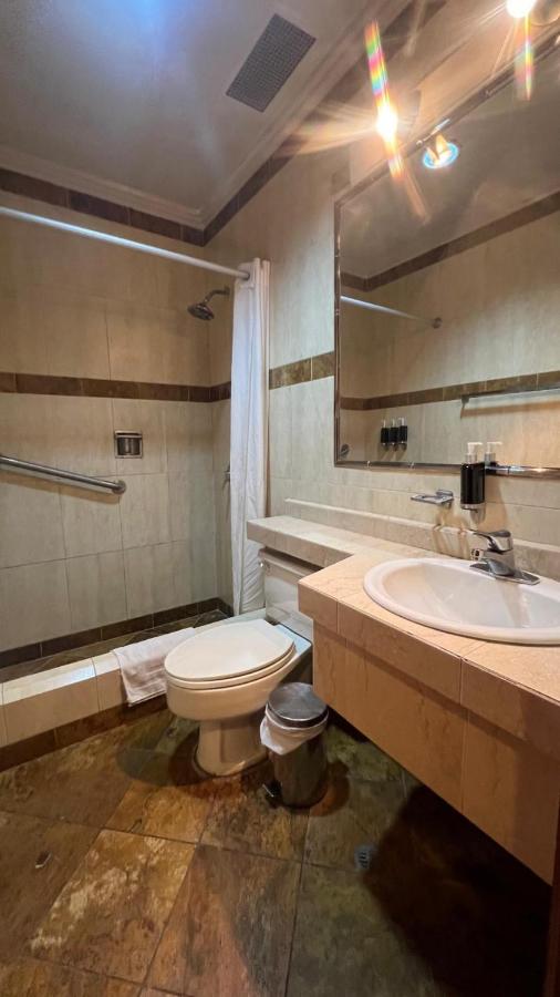 фото Kintu Plaza Hostal