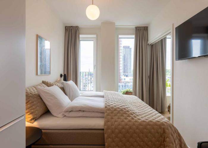 Cozy 9th Floor Apartment in Vesterbro