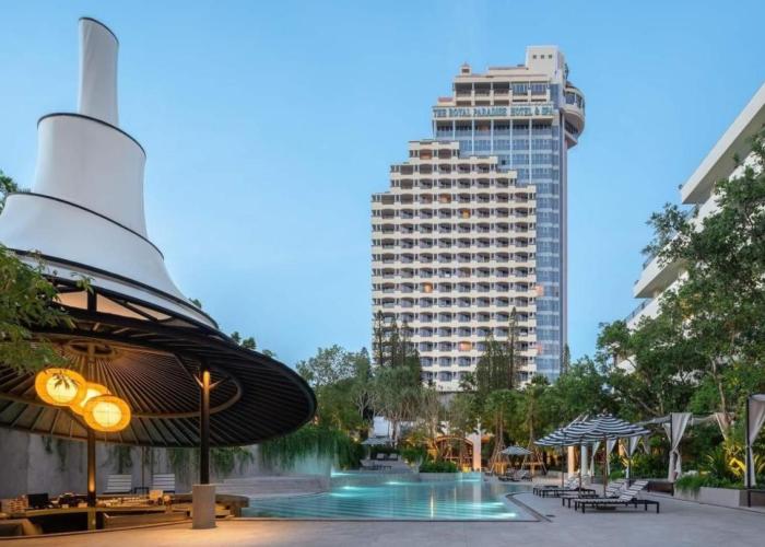The Royal Paradise Hotel & Spa - SHA Extra Plus