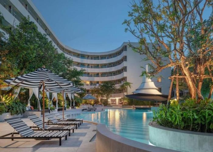 The Royal Paradise Hotel & Spa - SHA Extra Plus