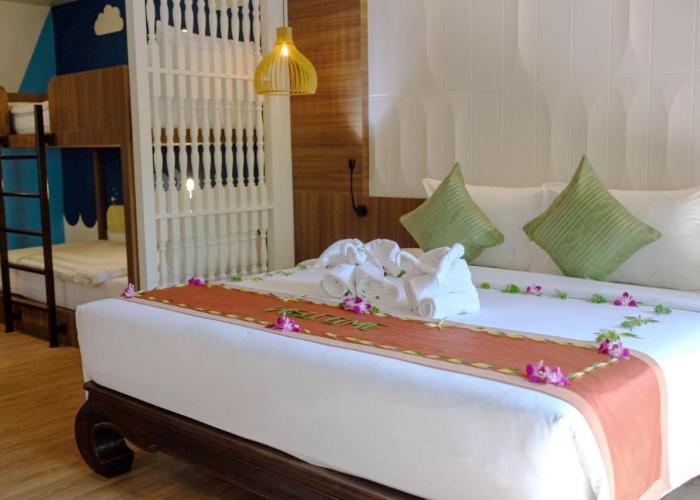 Nipa Resort, Patong Beach - SHA Extra Plus