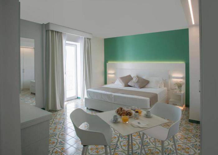 Lloyd's Baia Hotel