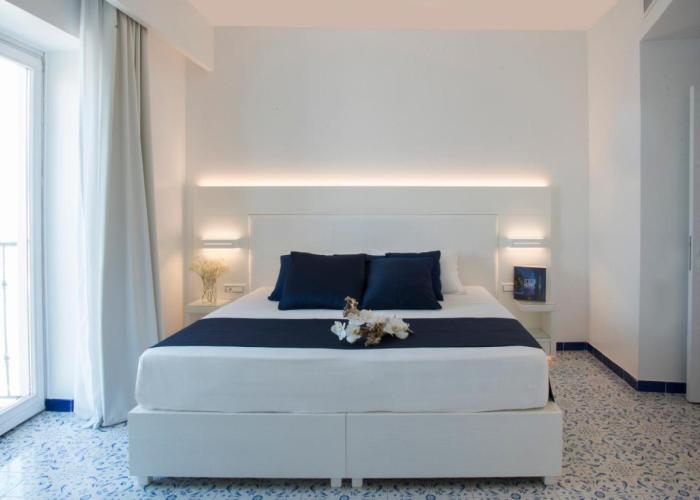 Lloyd's Baia Hotel