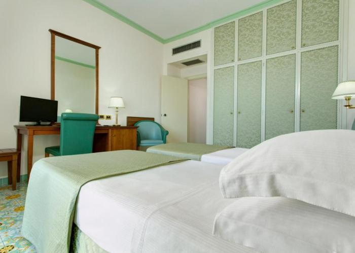 Lloyd's Baia Hotel