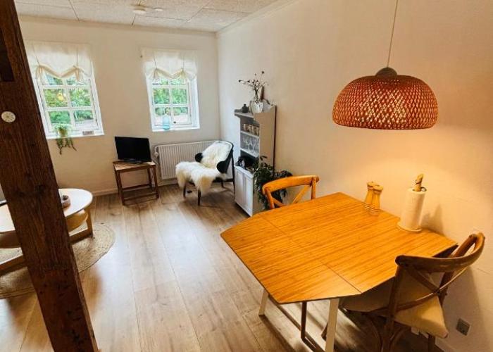 Nyager Apartments