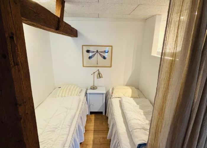 Nyager Apartments